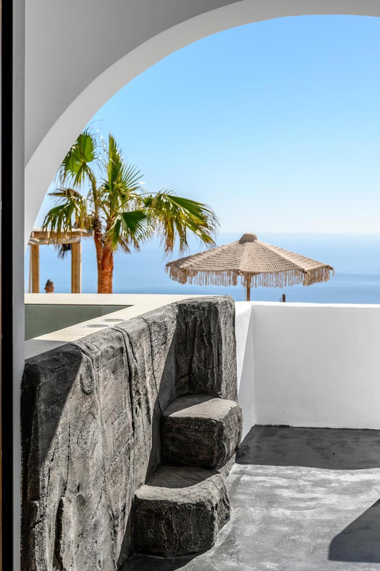 Leon Luxury Suites Imerovígli Kültér fotó